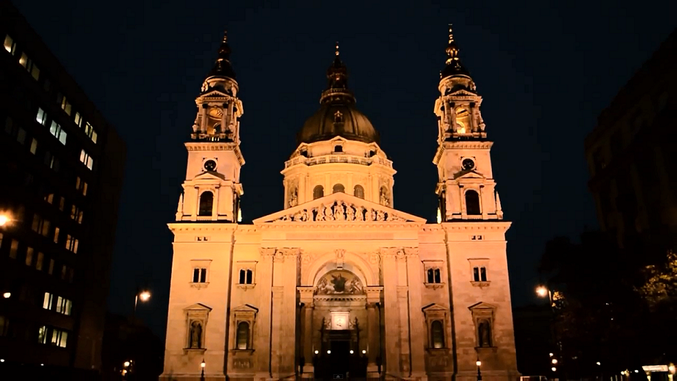 Panasonic zadba o oświetlenie w najważniejszym kościele Węgier Bazylice św. Stefana